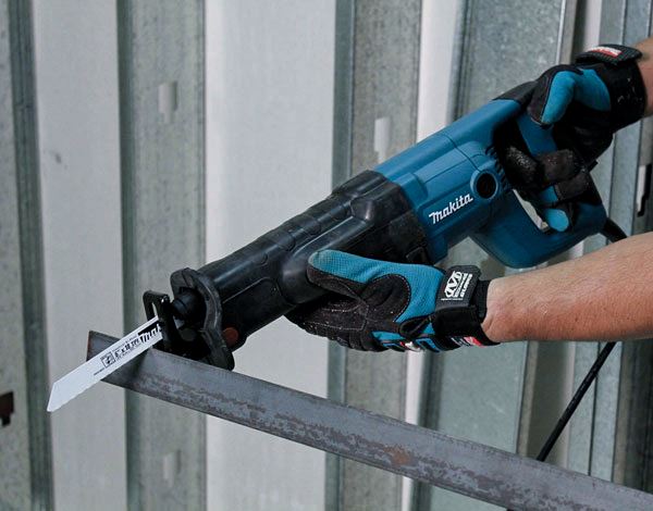 1250W Máy cưa kiếm Makita JR3061T