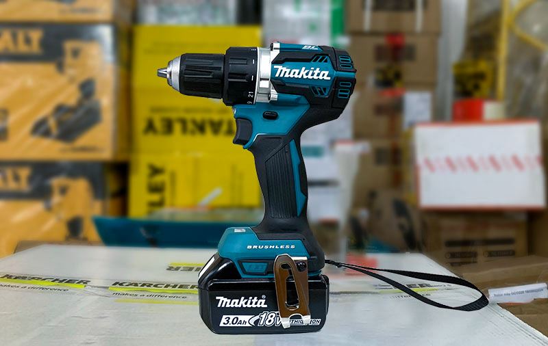 Máy khoan vặn vít Makita DDF484RFE