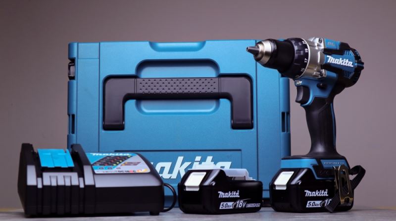 may-khoan-makita-ddf489rtj-dung-pin-18v