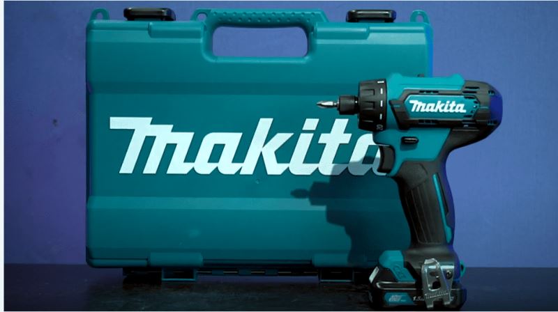Máy khoan và vặn vít Makita DF033DSYE dùng pin (12V Max)