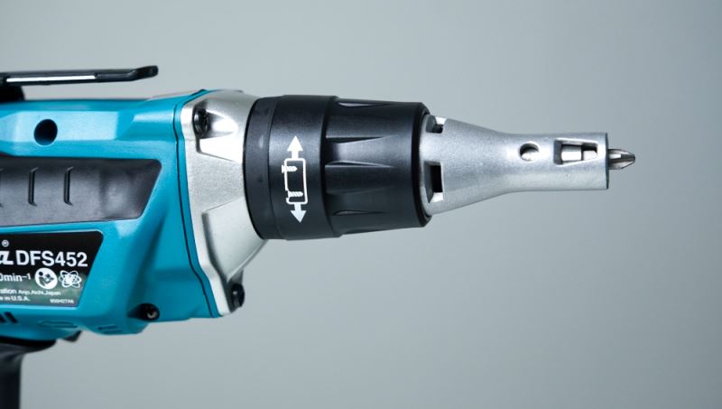 Máy vặn vít Makita DFS452Z dùng pin 18V (solo)