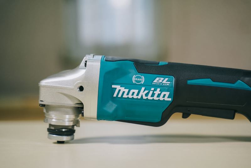 Máy mài góc Makita DGA408RTJ1 dùng pin 18V