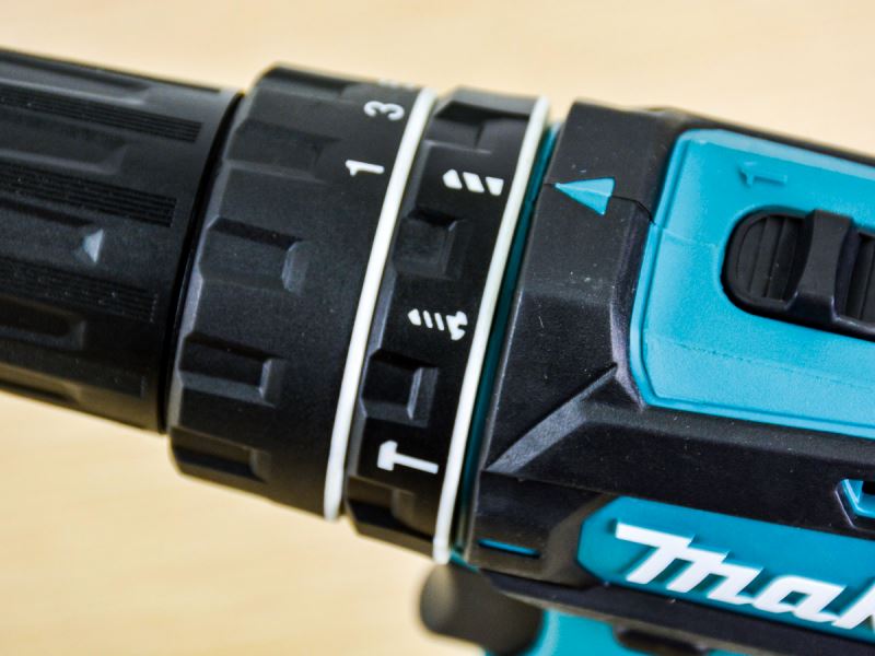 Máy khoan búa Makita DHP482RFE chạy pin 18V