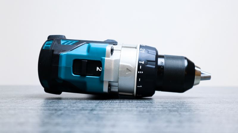 Máy khoan động lực Makita DHP486RTE dùng pin 18V