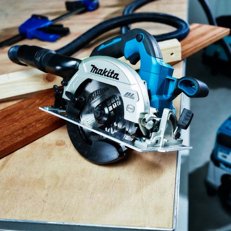Máy Cưa Đĩa Makita DHS661RFJ (165MM/AWS/BL) 18v