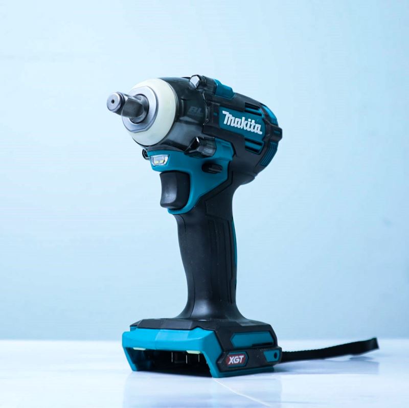 Máy siết bu lông Makita DTW1004Z dùng pin 18V (solo)