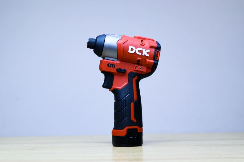 Máy vặn vít DCK KDPL04-8 dùng pin 12V (TYPE EK)