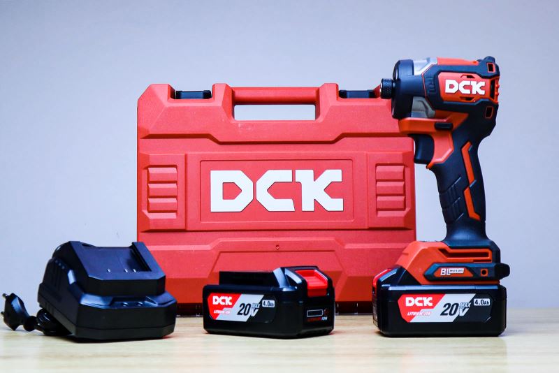 Máy vặn vít DCK KDPL208 dùng pin 20V (TYPE EM)