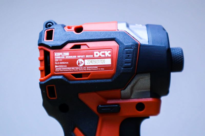 Máy vặn vít DCK KDPL208 dùng pin 20V (TYPE EM)