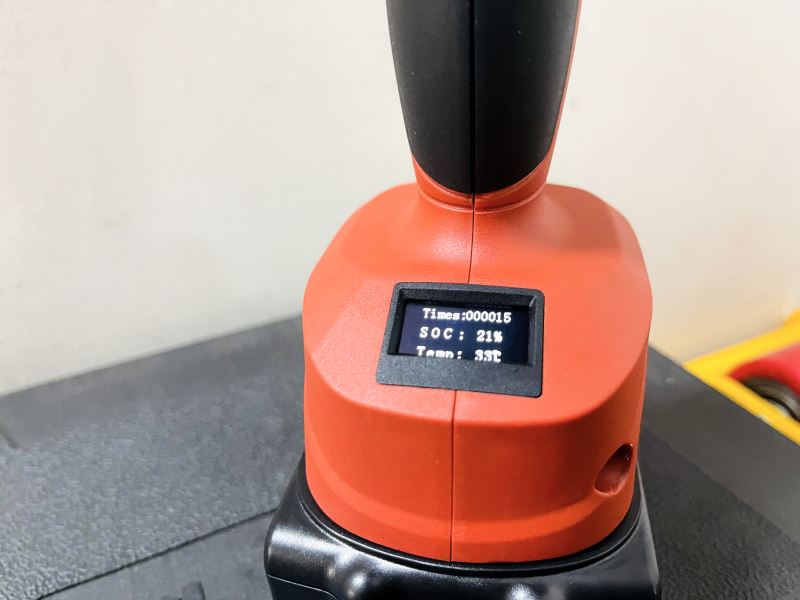 Máy bấm cos thủy lực chạy pin Changyou EBS-400