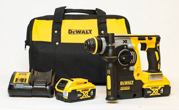 Máy khoan búa Dewalt DCH273BM2 dùng pin 20V