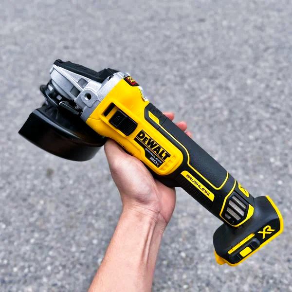 Máy mài DeWALT DCG405P2 dùng pin 18V