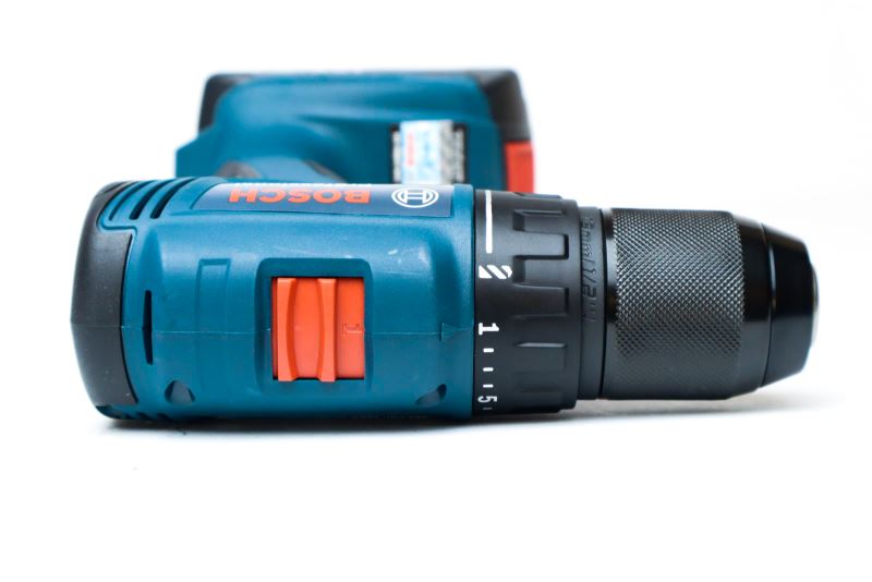 Máy khoan Bosch GSR 185-LI pin 18V