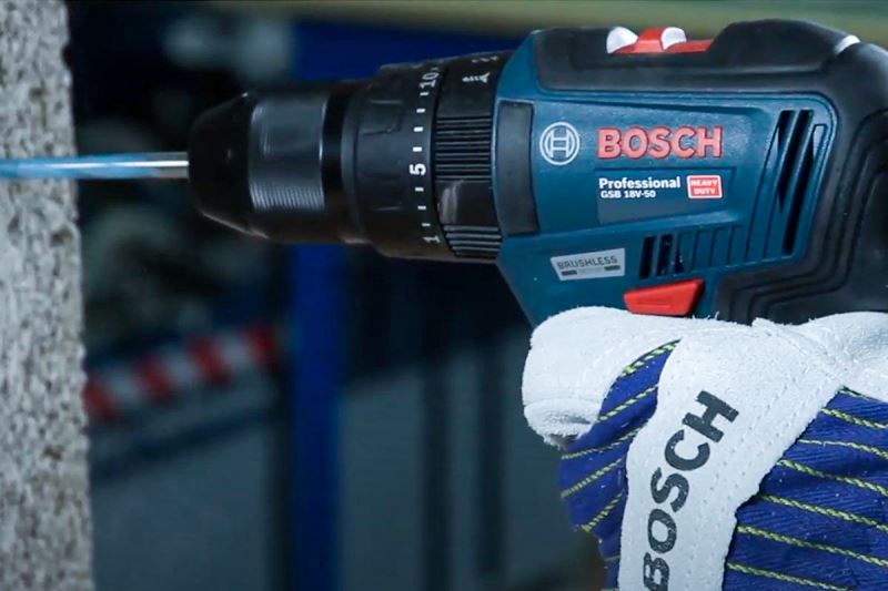 Máy khoan vặn vít Bosch GSR dùng pin 18V-50