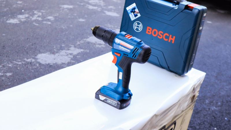 Máy Khoan Động Lực Bosch GSB 183-LI Dùng Pin 18V
