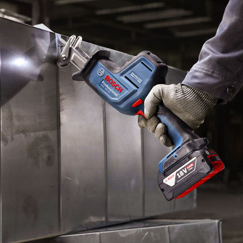 M&aacute;y cưa kiếm d&ugrave;ng pin 18V Bosch GSA 18V-24 (solo)