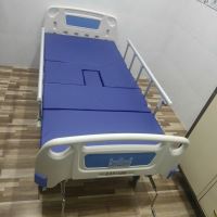 Giường Bệnh Lucass 3 Tay quay GB-C43