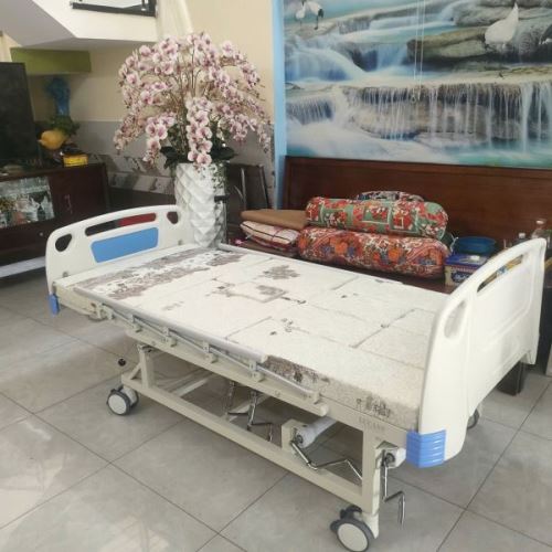 Giường Bệnh Lucass GB-C41 4 Tay Quay